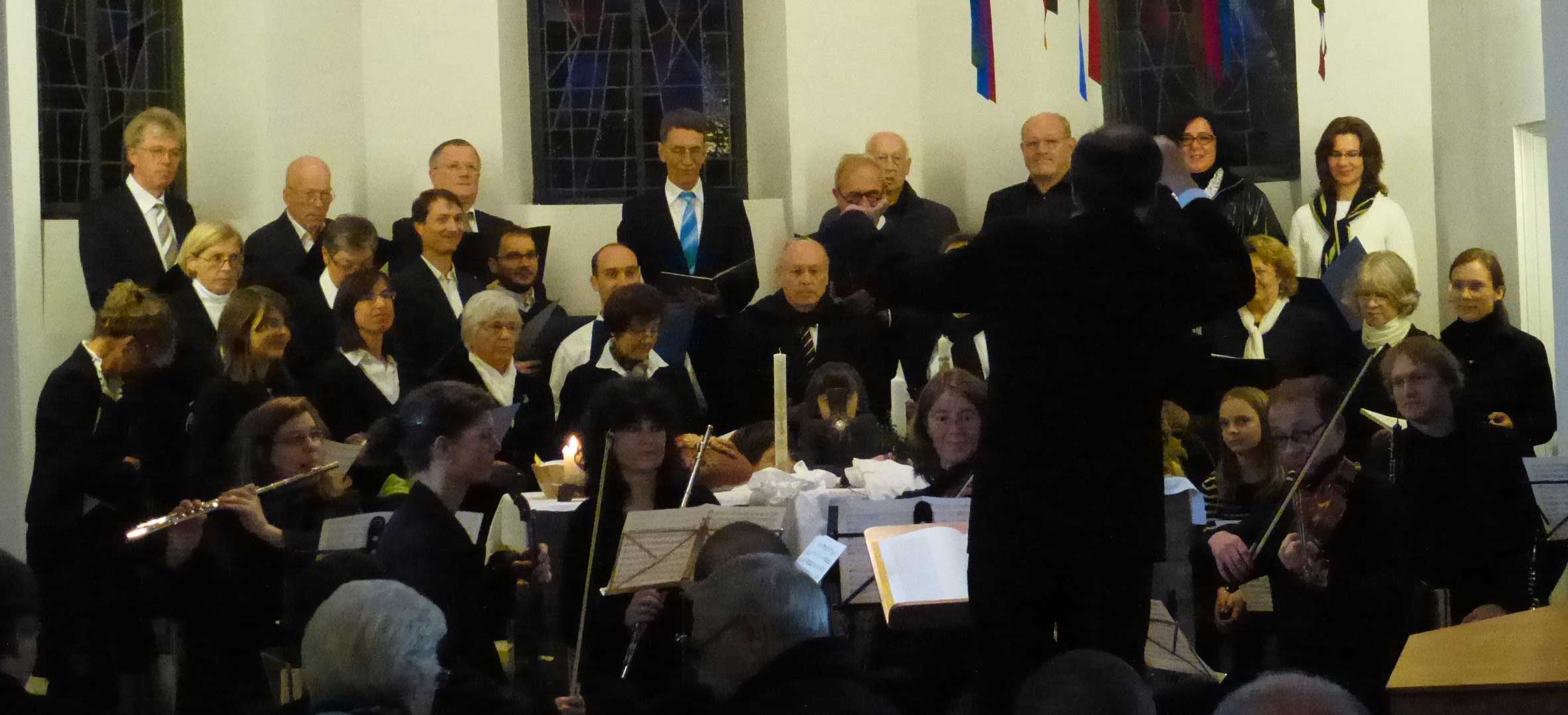 Foto vom Projektchor in St. Paulus im Oktober 2013